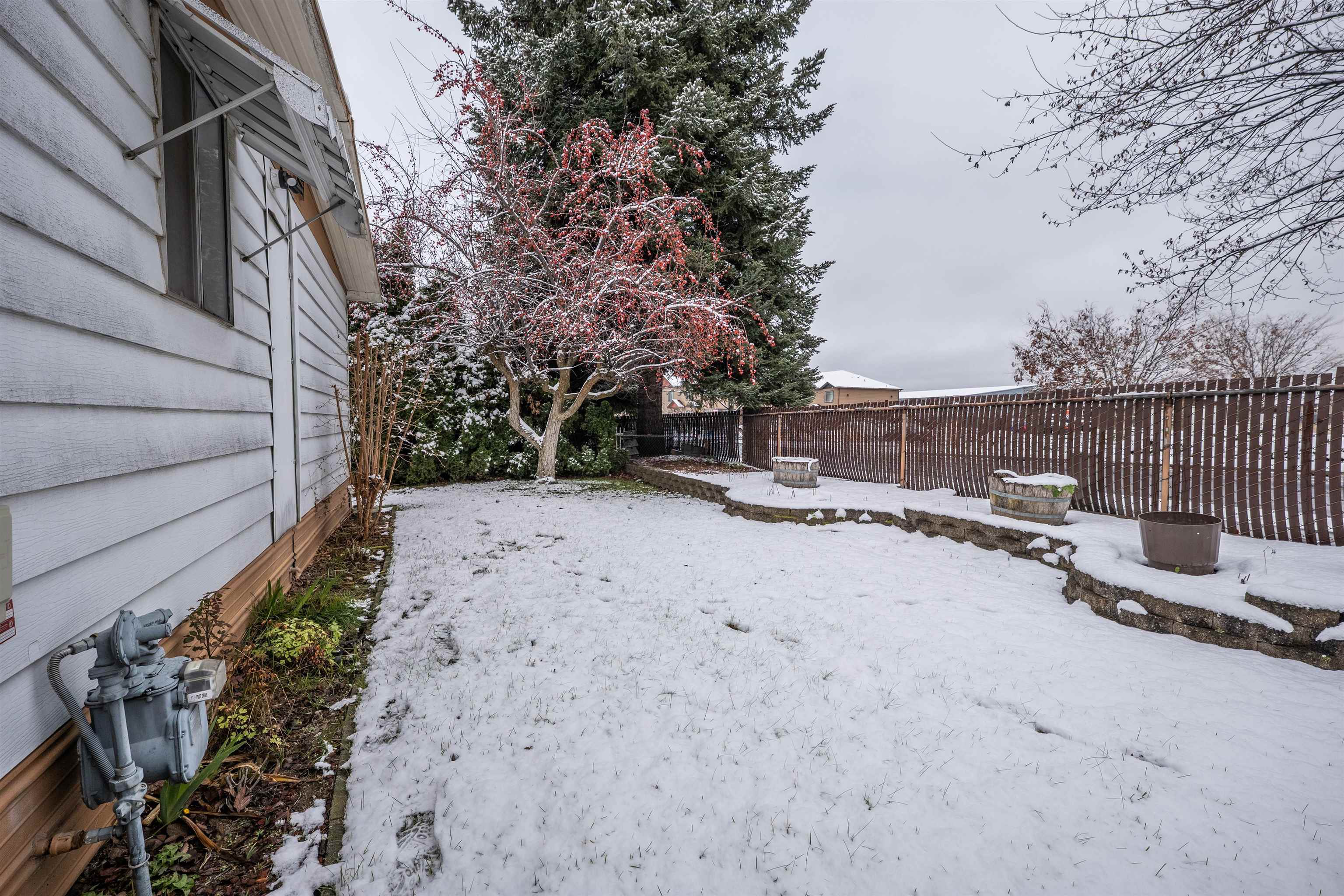 1205 East Lyons Avenue, Unit 4 Spokane, WA 99208 - Photo 23 of 32