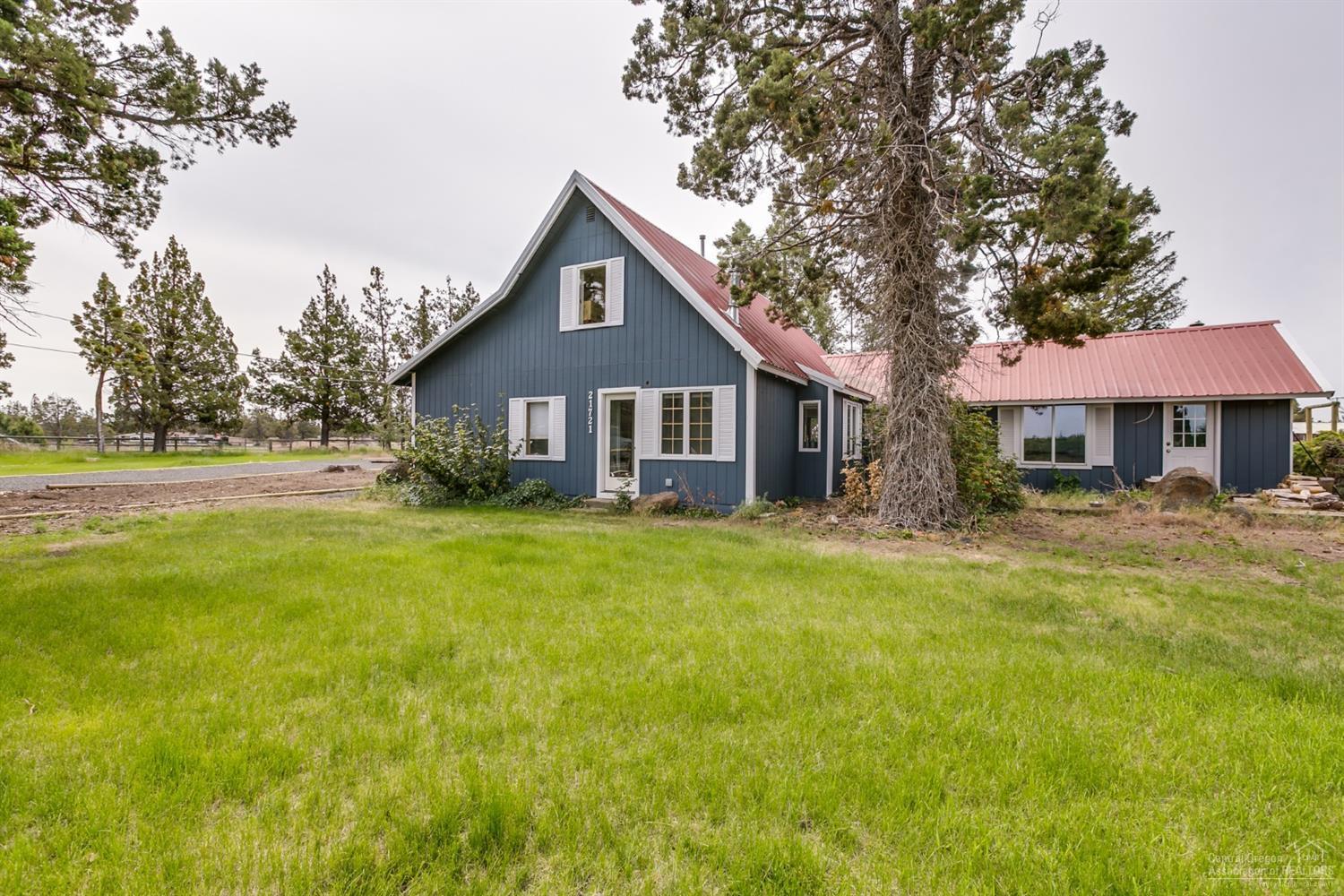 21721 Northeast Butler Market Road Bend, OR 97701 - Photo 1 of 24 Primary Photo