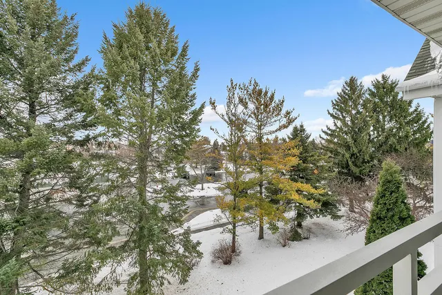 $329,900 | 101 Osthoff Avenue, Unit 433, Elkhart Lake, WI 53020