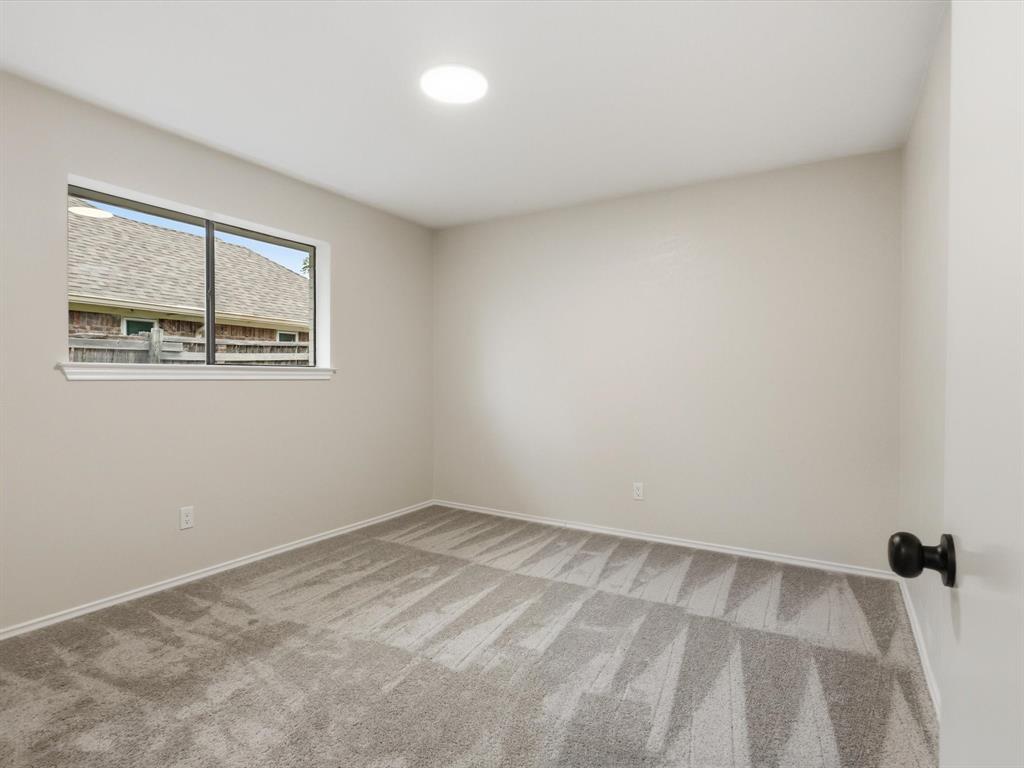 2229 Ridgewood Carrollton, TX 75006 - Photo 22 of 30