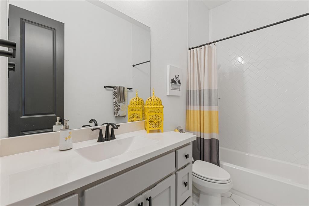 4404 Lk Vw Road Oak Point, TX 75068 - Photo 23 of 40 Gallery Image 23