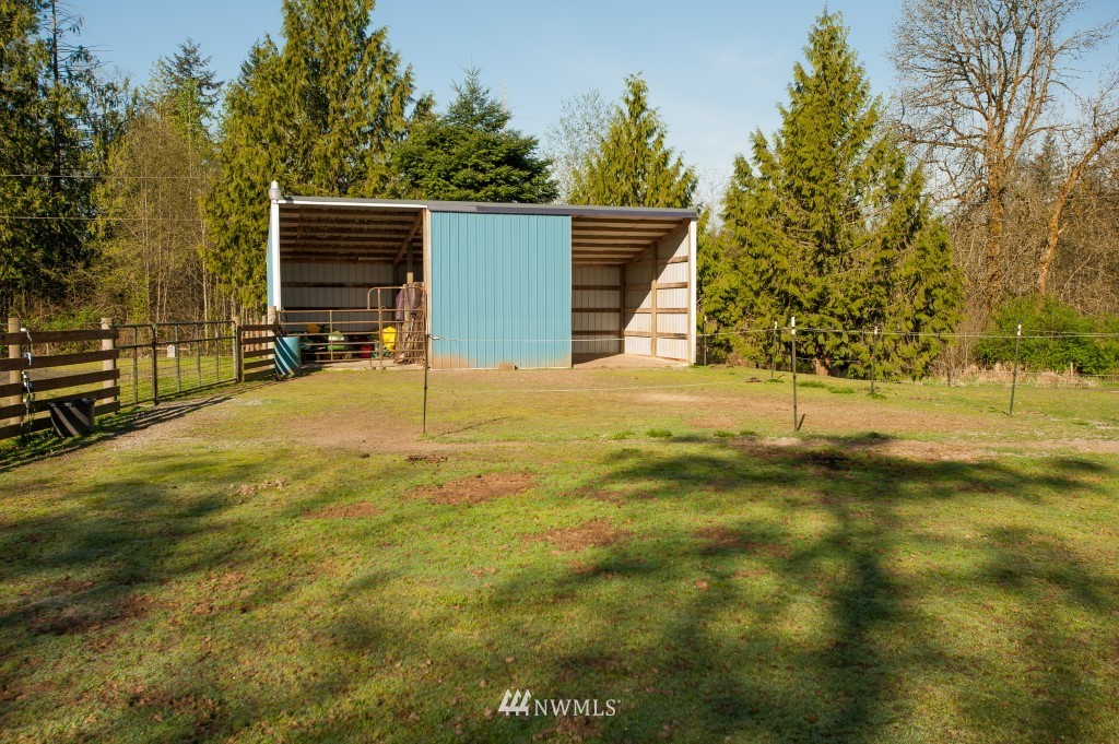 15912 Gibson Road Southwest Tenino, WA 98589 - Photo 4 of 22