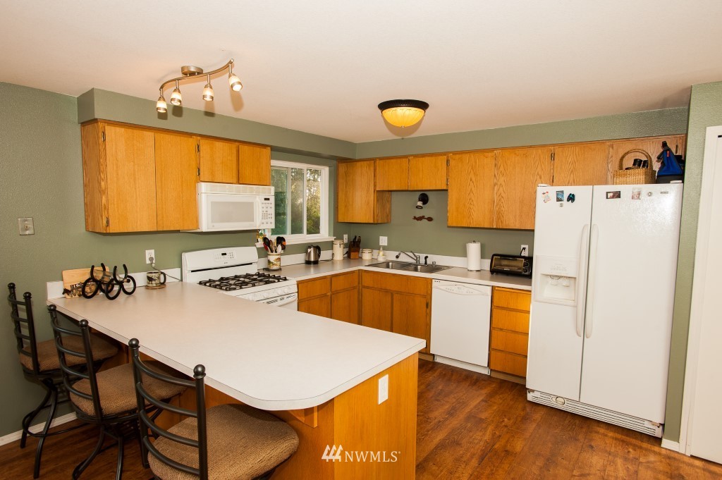 15912 Gibson Road Southwest Tenino, WA 98589 - Photo 6 of 22