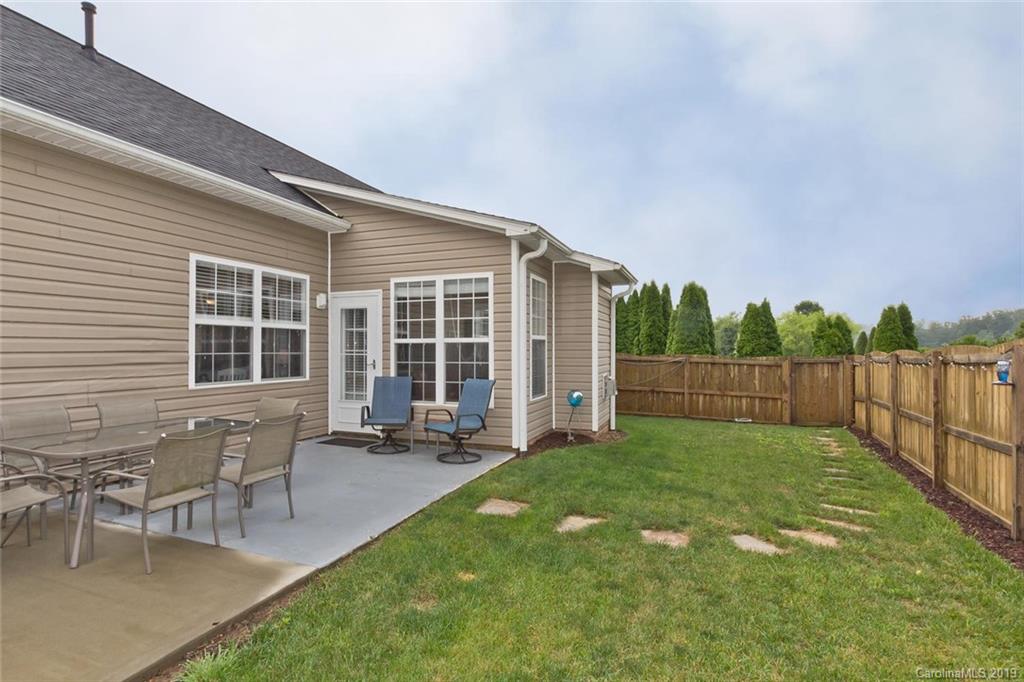 22 Summer Meadow Road Arden, NC 28704 - Photo 3 of 20 Gallery Image 3