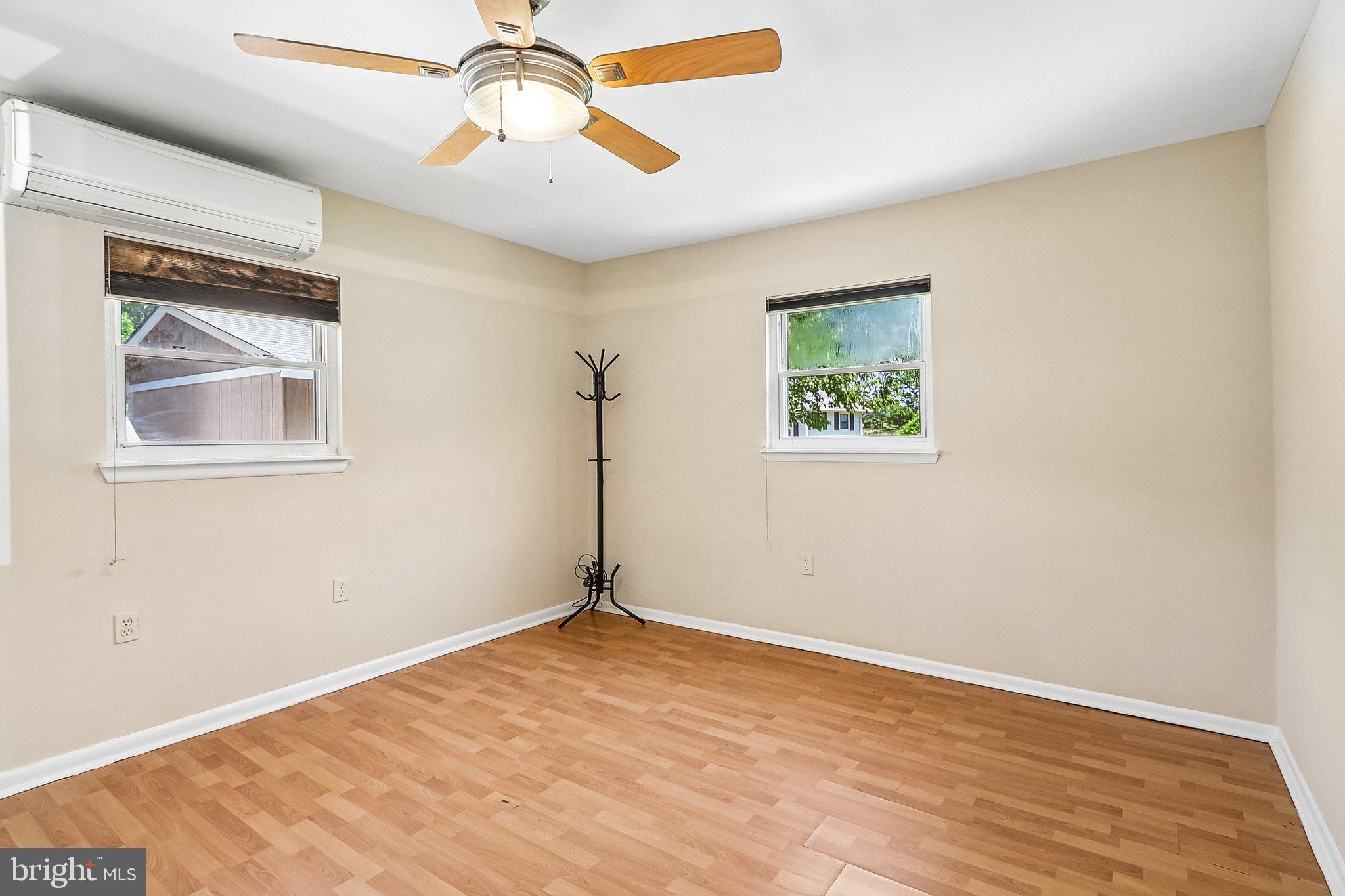 5631 Ellerbie Street Lanham, MD 20706 - Photo 14 of 41 Bedroom