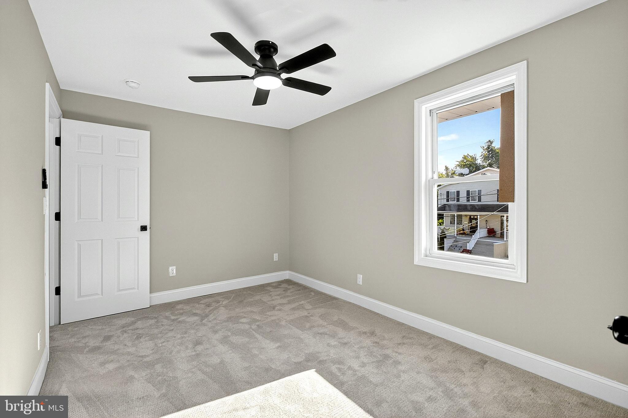 113 Centre Mount Mount Ephraim, NJ 08059 - Photo 31 of 42