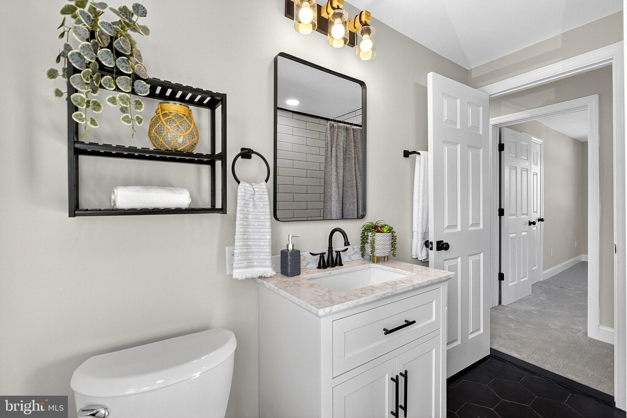 113 Centre Mount Mount Ephraim, NJ 08059 - Photo 33 of 42