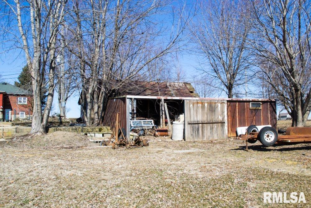 18521 Bunker Hill Road Morrison, IL 61270 - Photo 11 of 41