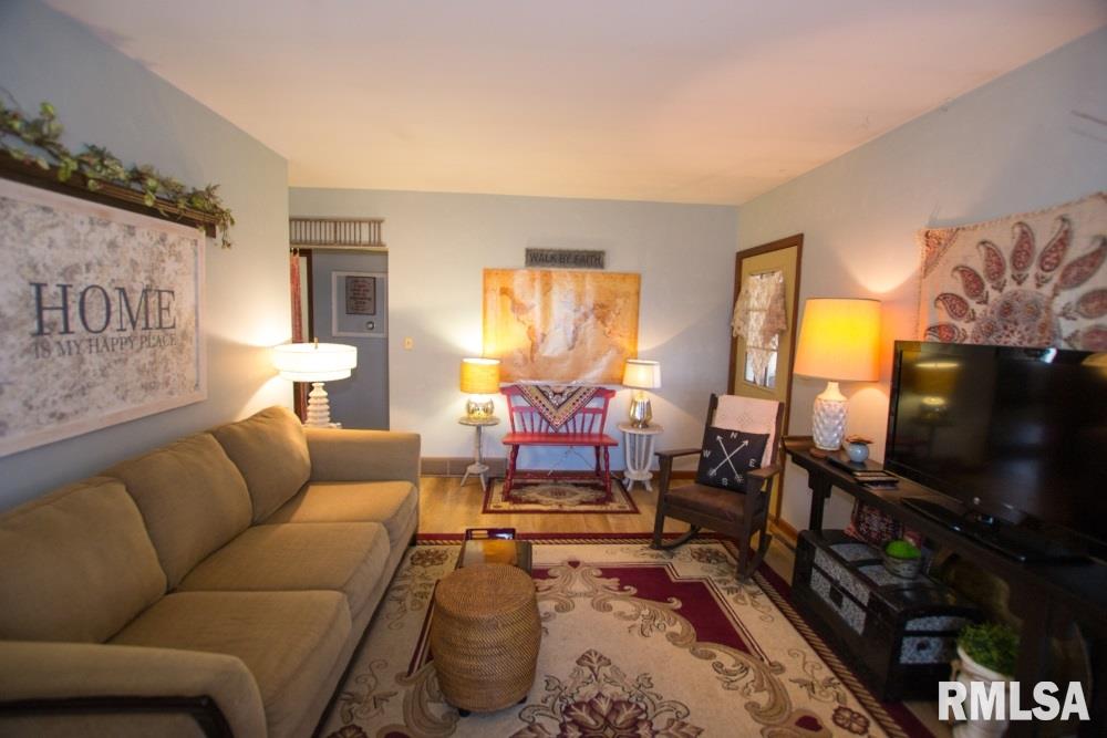 18521 Bunker Hill Road Morrison, IL 61270 - Photo 28 of 41