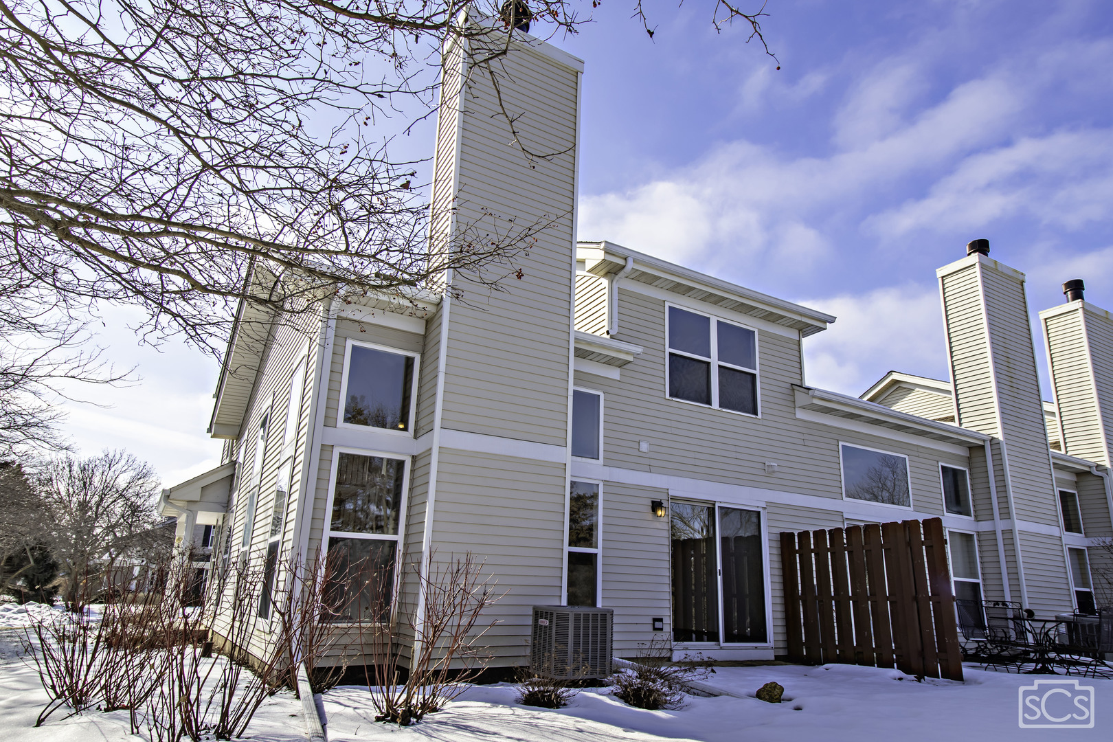 14 Peach Tree Court Algonquin, IL 60102 - Photo 19 of 20 a view of a house with a yard