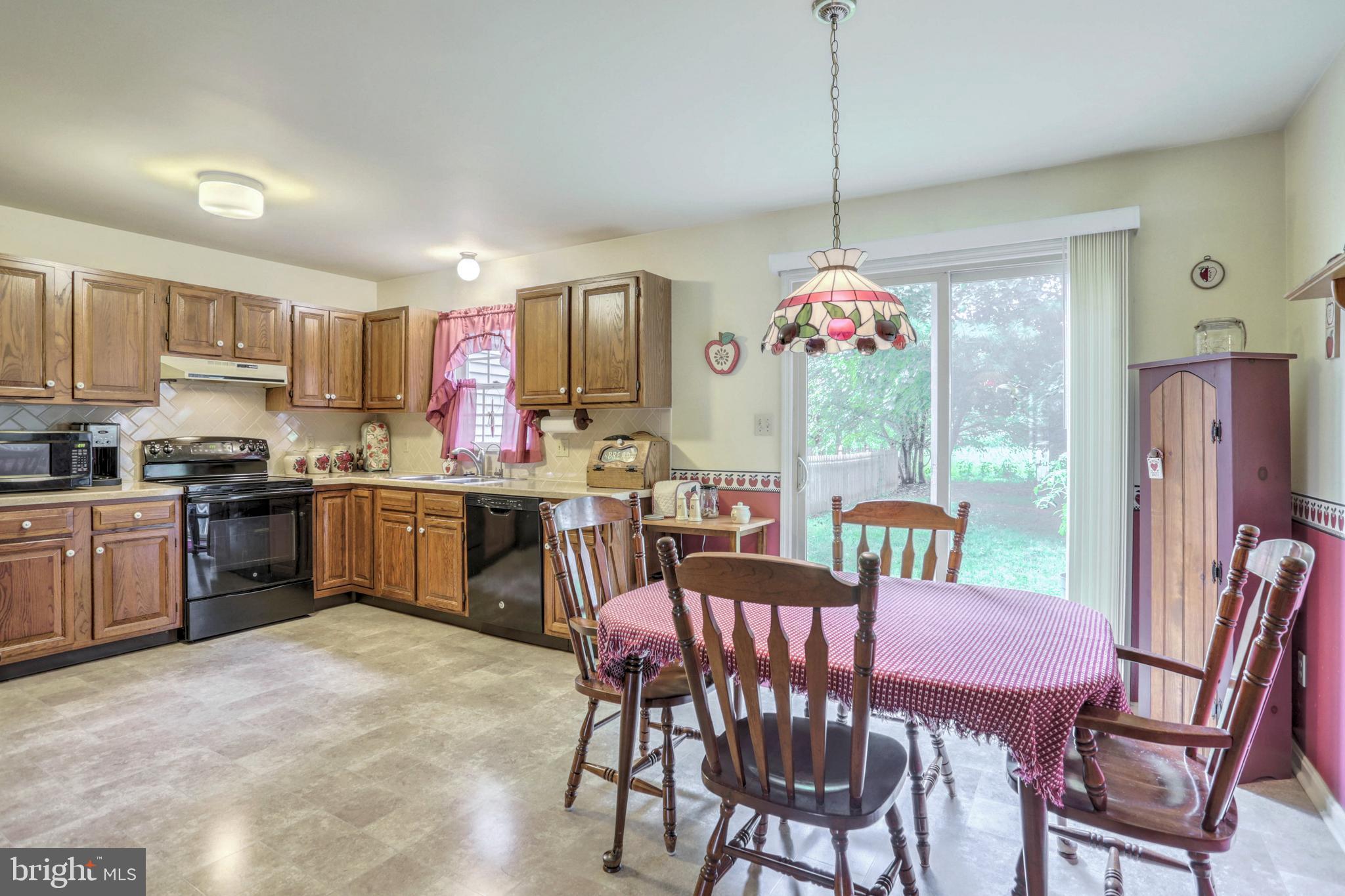 50 Robinhill Drive Lititz, PA 17543 - Photo 14 of 31 Gallery Image 14