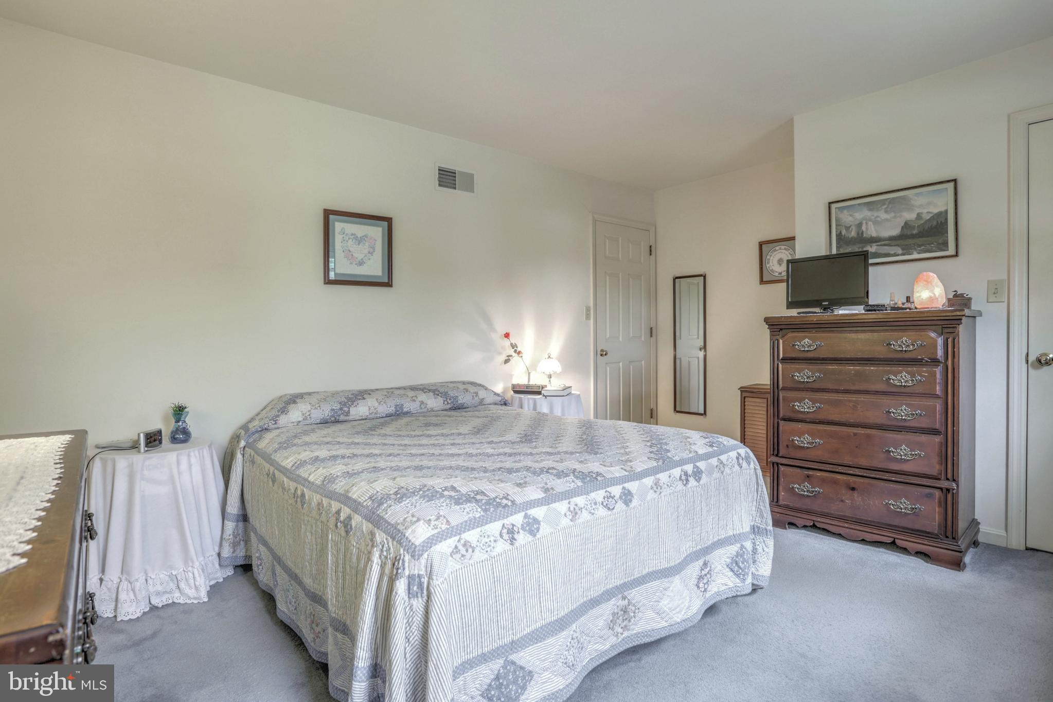 50 Robinhill Drive Lititz, PA 17543 - Photo 18 of 31 Gallery Image 18