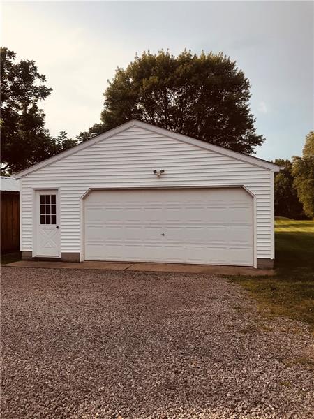 3793 Old Butler Road New Castle, PA 16101 - Photo 3 of 20