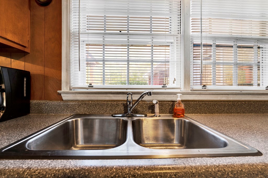 103 Hunting Road Greenwood, SC 29646 - Photo 34 of 48 Gallery Image 34