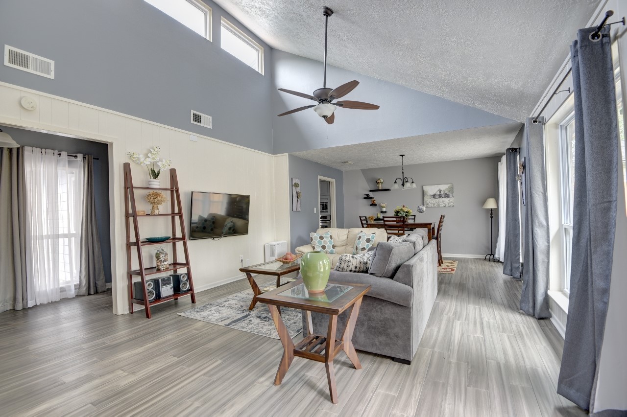 25810 Fairbrook Lane Spring, TX 77373 - Photo 7 of 33 windows that add space and light to this open space.
