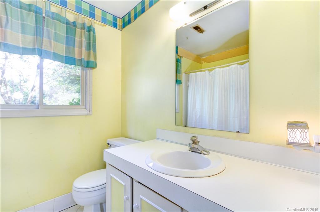 5967 Brace Road Charlotte, NC 28211 - Photo 15 of 20 Gallery Image 15