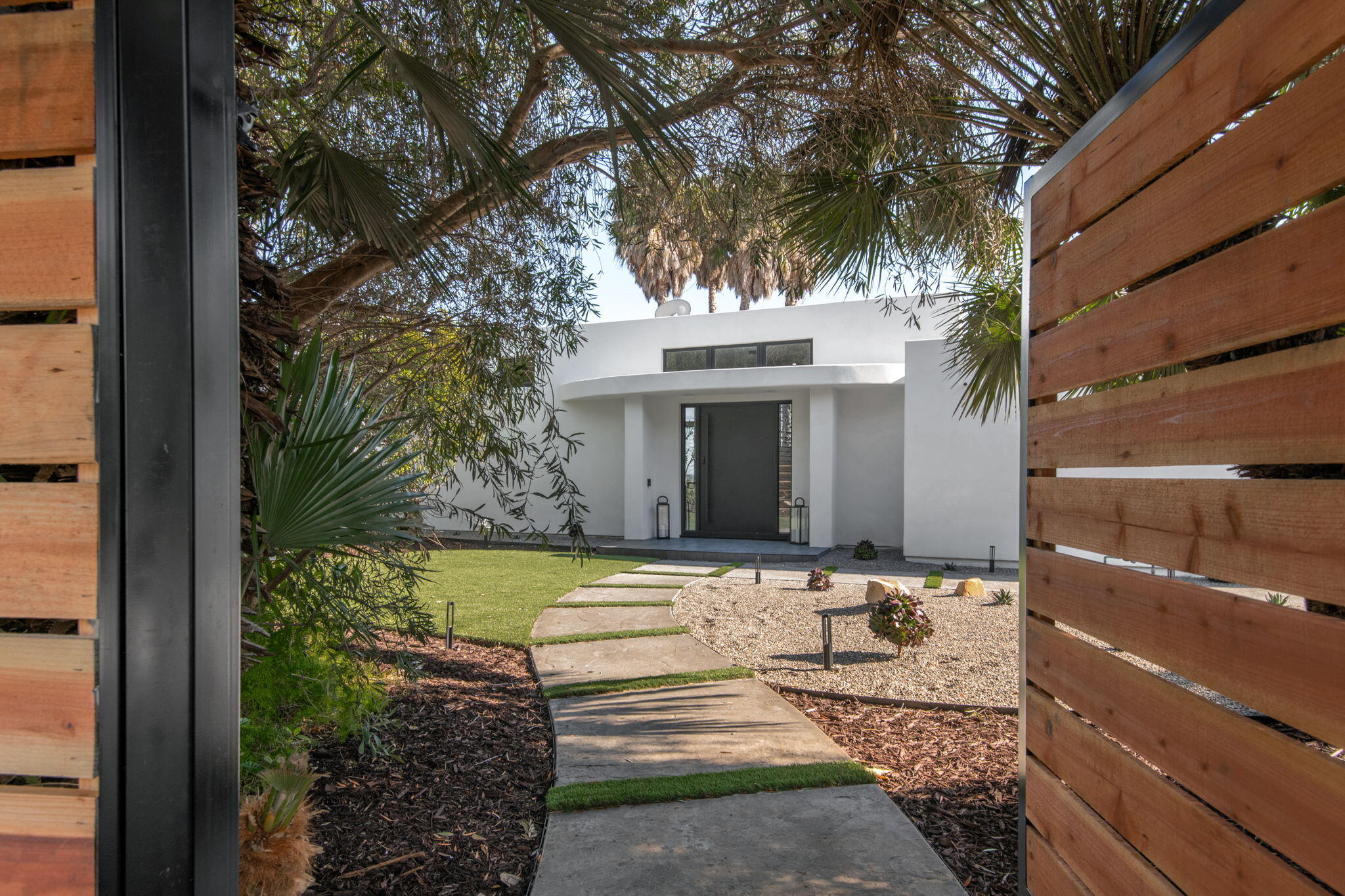 1460 Twinridge Road Santa Barbara, CA 93111 - Photo 17 of 80 Gated entry - 1460 Twinridge Rd