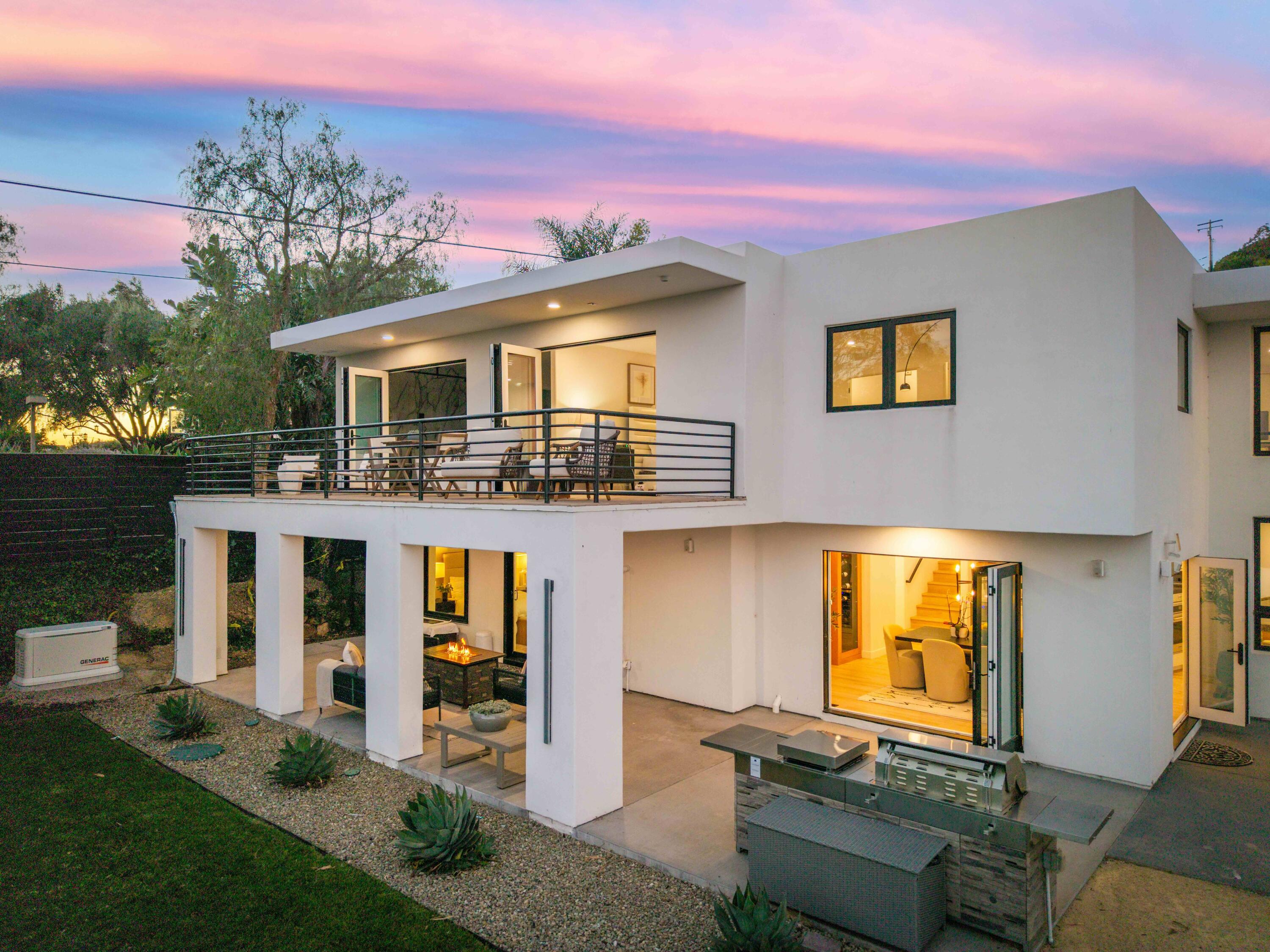 1460 Twinridge Road Santa Barbara, CA 93111 - Photo 33 of 80 Twilight balcony - 1460 Twinridge