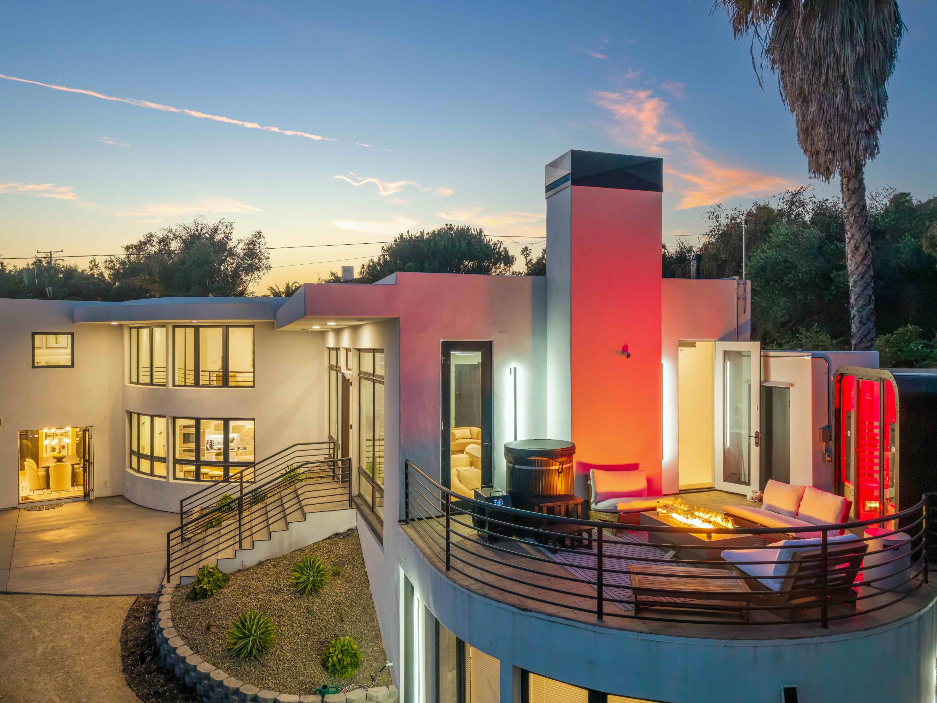 1460 Twinridge Road Santa Barbara, CA 93111 - Photo 67 of 80 Twilight side patio - 1460 Twinridge Rd