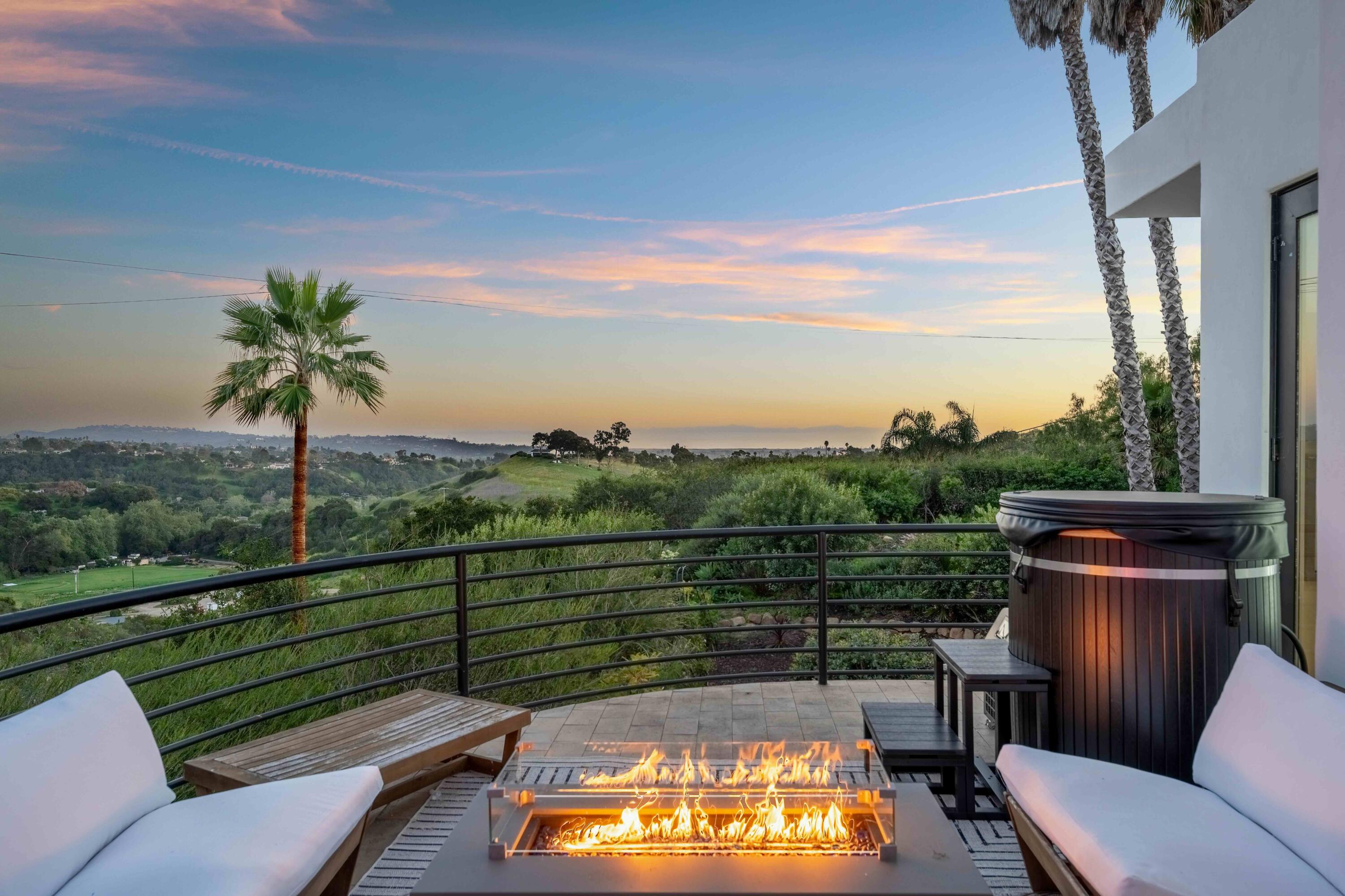 1460 Twinridge Road Santa Barbara, CA 93111 - Photo 10 of 80 Twilight side patio views-1460 Twinridge
