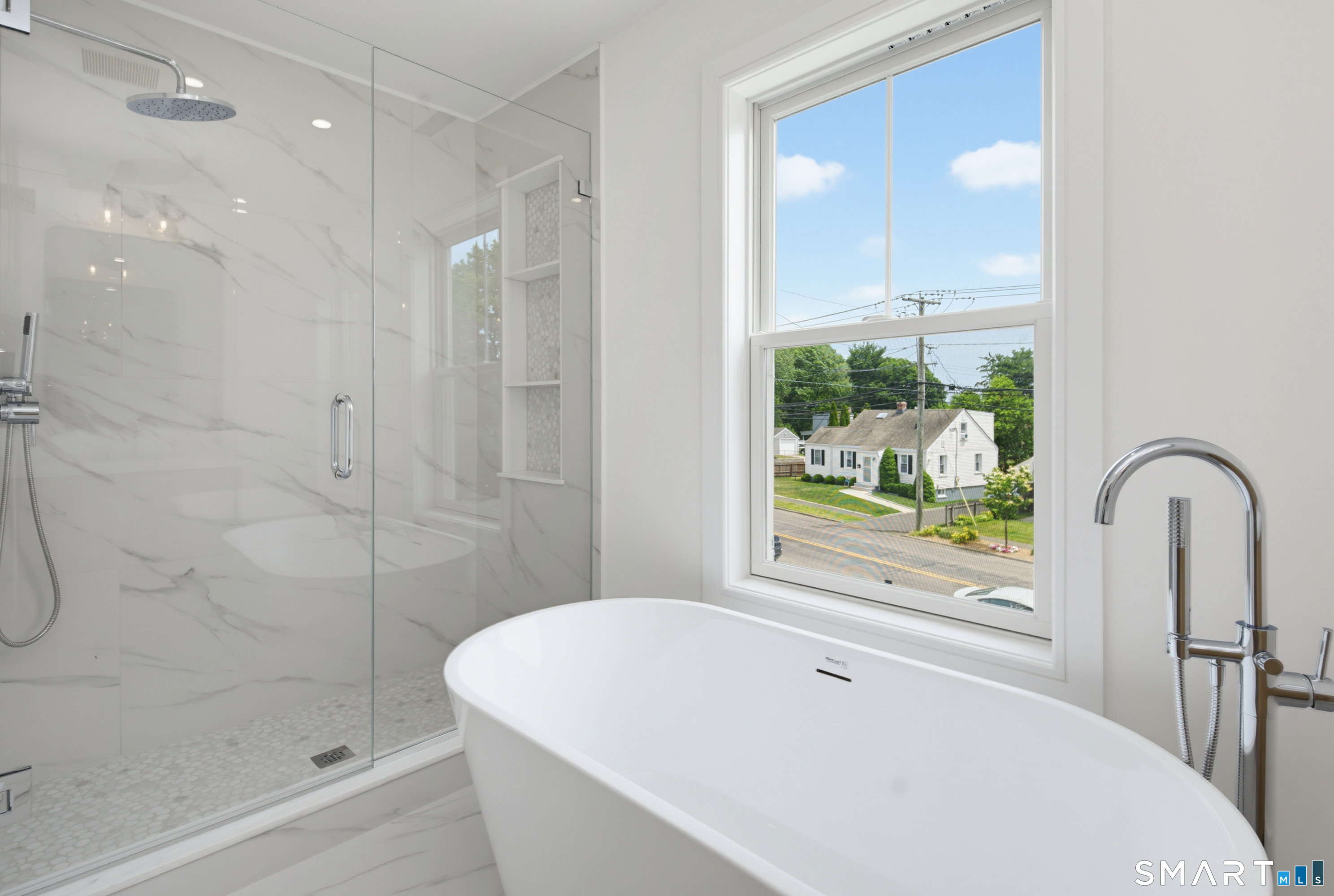 694 Jennings Road Fairfield, CT 06824 - Photo 33 of 39 Gallery Image 33