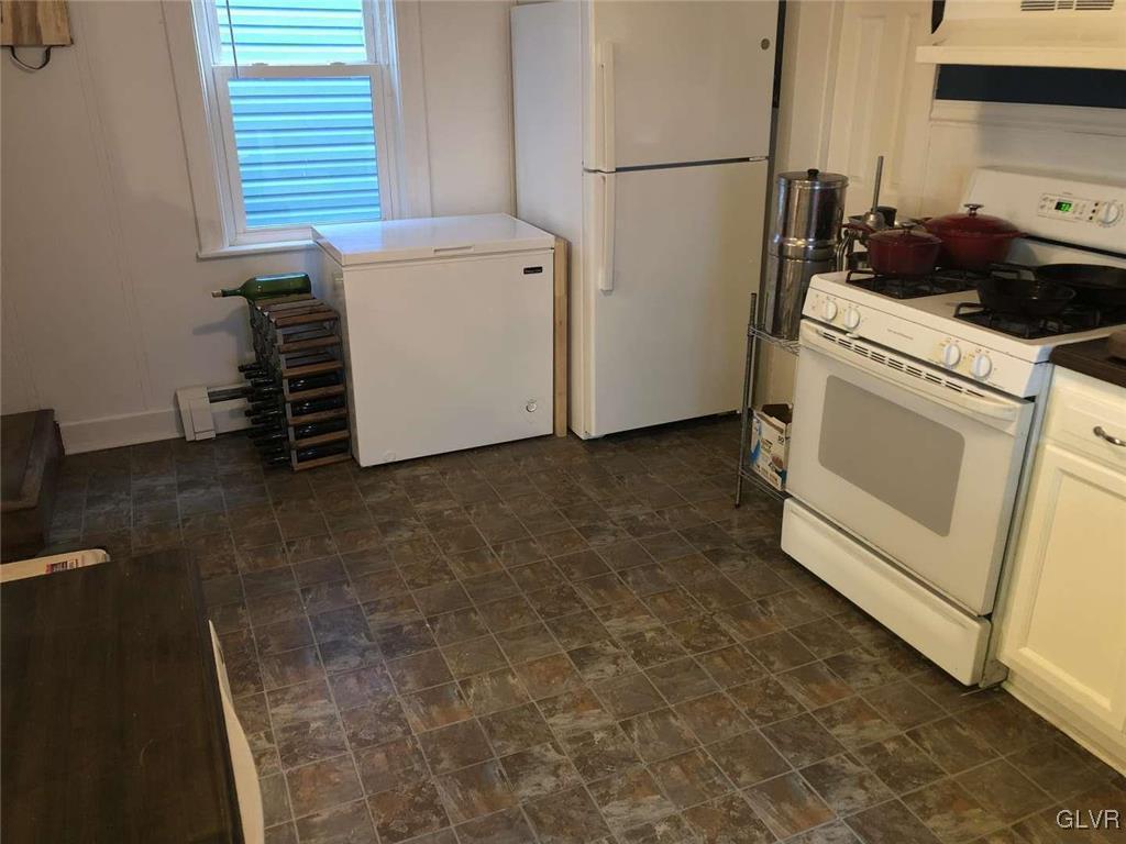 3135 Main Road East Emmaus, PA 18049 - Photo 15 of 25