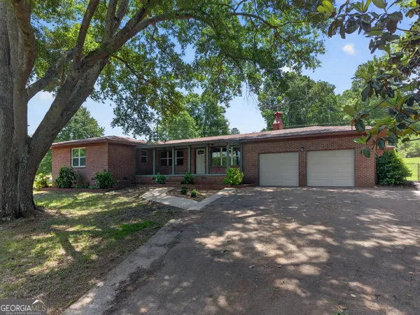 $295,000 | 201 Cove Access Road, Talladega, AL 35160