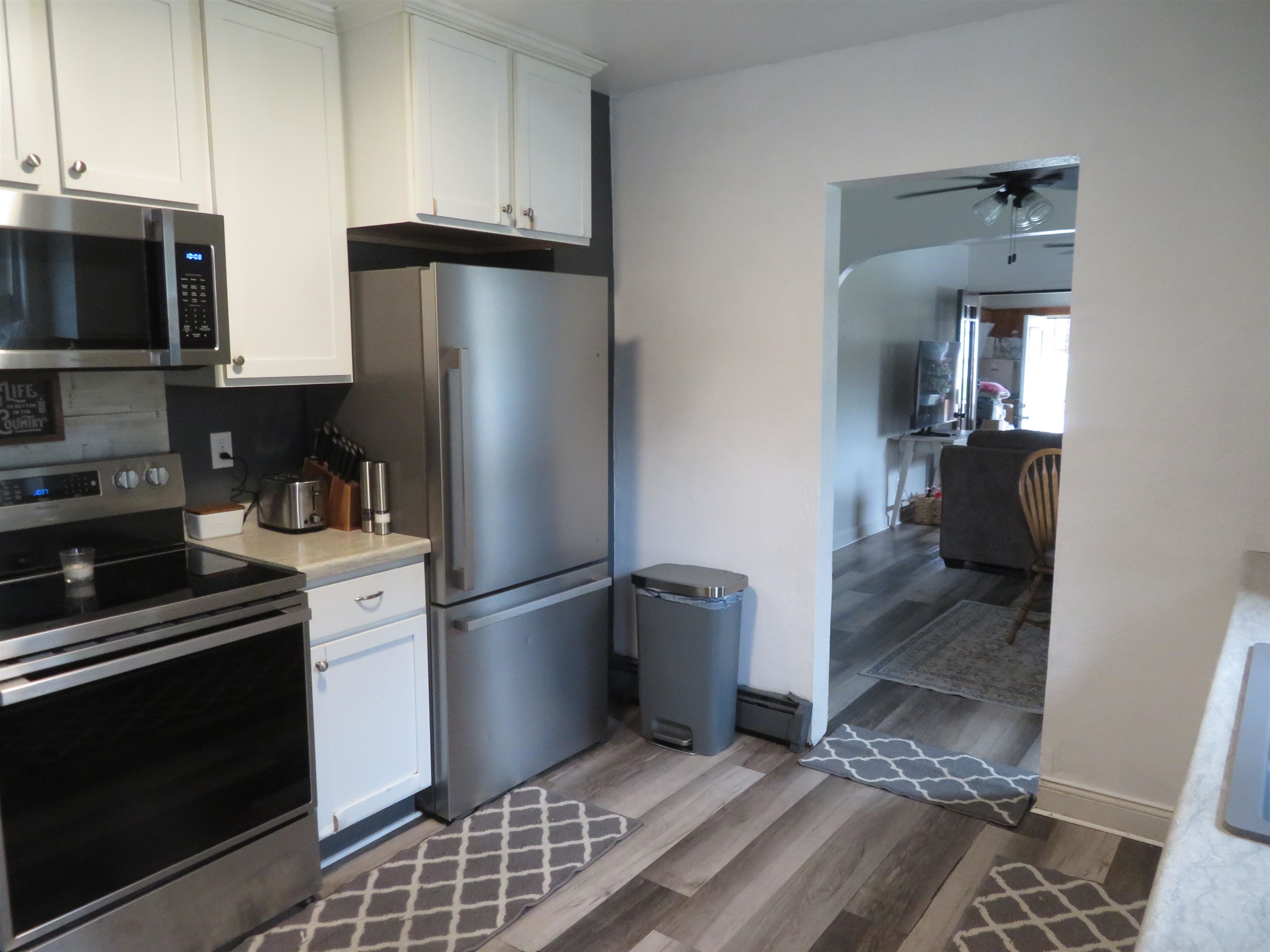 485 East State Street Iola, WI 54945 - Photo 2 of 4