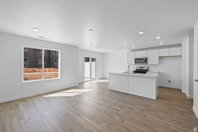 2149 Wolverine Way, Unit 2444 Washington, UT 84780 - Photo 4 of 33