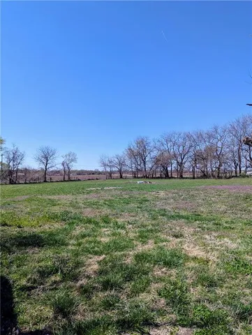 $249,900 | 11022 Northeast County Road 3003, Adrian, MO 64720