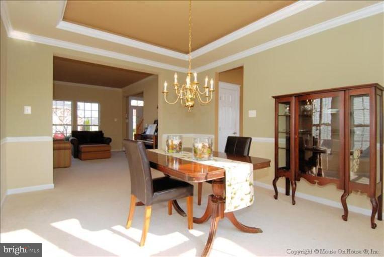 18614 Broken Oak Road Boyds, MD 20841 - Photo 12 of 30 Dining Room View 2