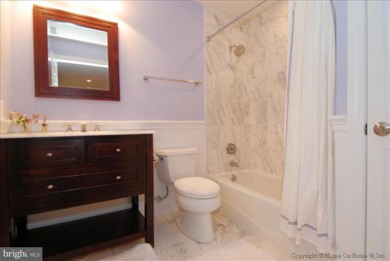 18614 Broken Oak Road Boyds, MD 20841 - Photo 14 of 30 Recreation Room Bath