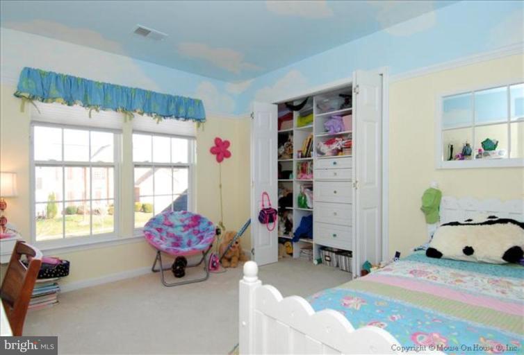 18614 Broken Oak Road Boyds, MD 20841 - Photo 25 of 30 Bedroom 4