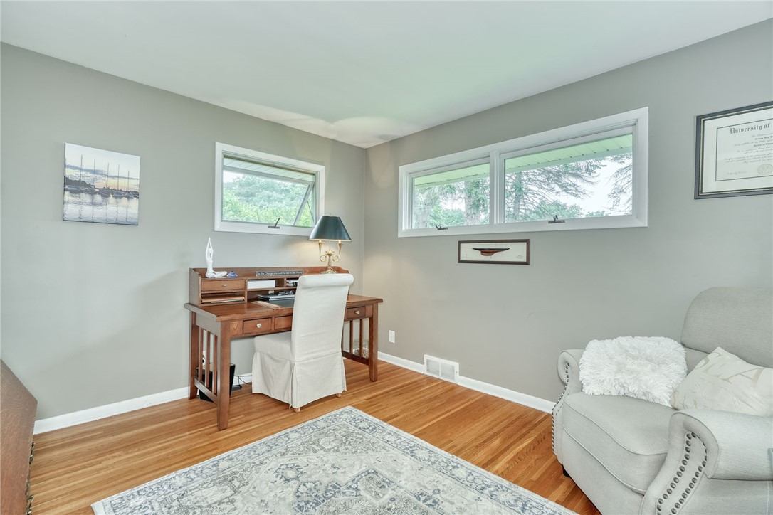 175 Longview Drive Webster, NY 14580 - Photo 27 of 47 Bedroom #3