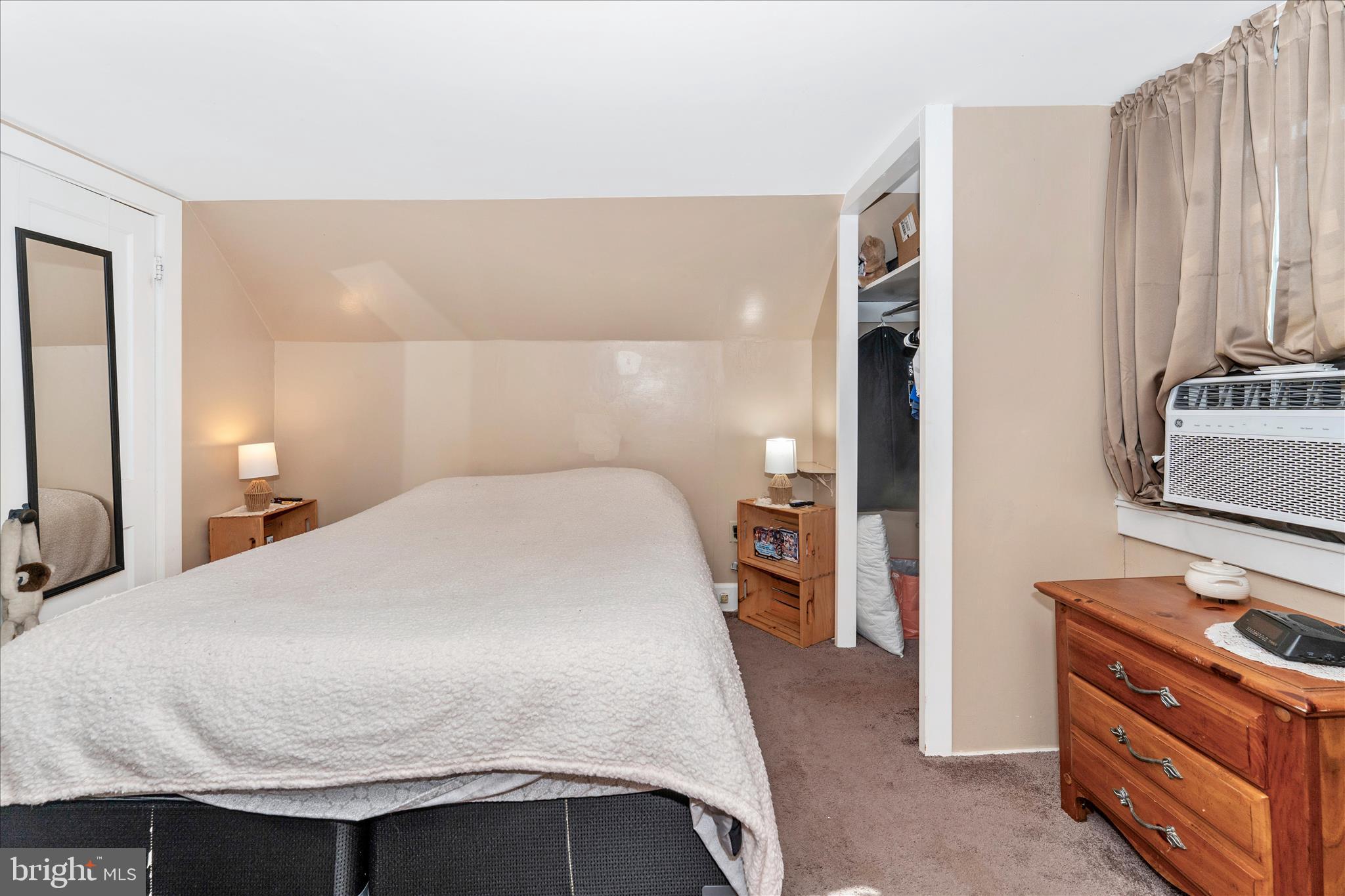 1052 Fairview Road Hagerstown, MD 21742 - Photo 25 of 48 Bedroom 2