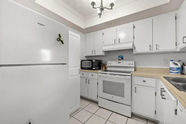 $1,750 | 1563 Southeast Royal Green Circle, Unit B203, Port St. Lucie, FL 34952