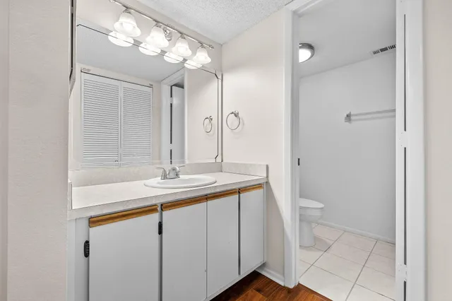 $1,750 | 1563 Southeast Royal Green Circle, Unit B203, Port St. Lucie, FL 34952