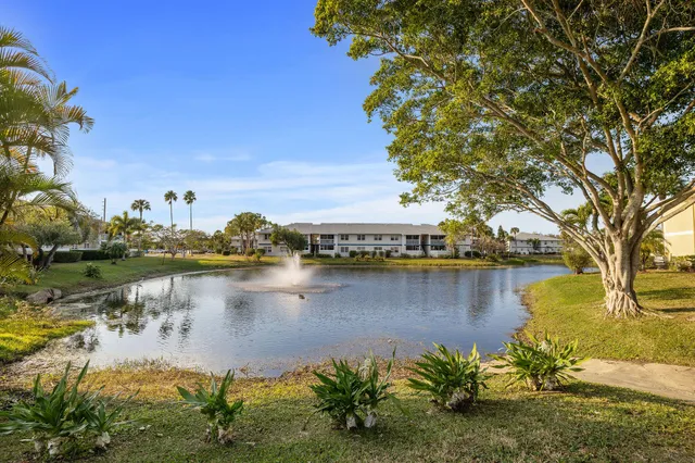 $1,750 | 1563 Southeast Royal Green Circle, Unit B203, Port St. Lucie, FL 34952