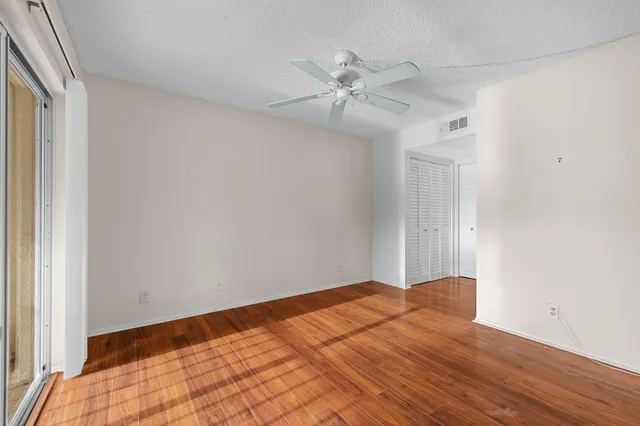 $1,750 | 1563 Southeast Royal Green Circle, Unit B203, Port St. Lucie, FL 34952