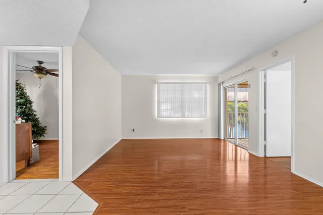 $1,750 | 1563 Southeast Royal Green Circle, Unit B203, Port St. Lucie, FL 34952