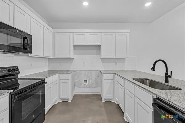 $1,495 | 905 Smoke Tree Lane, Killeen, TX 76543