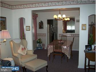 9230 Wesleyan Road Philadelphia, PA 19114 - Photo 5 of 11 Dining Room