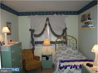 9230 Wesleyan Road Philadelphia, PA 19114 - Photo 7 of 11 Bedroom 2