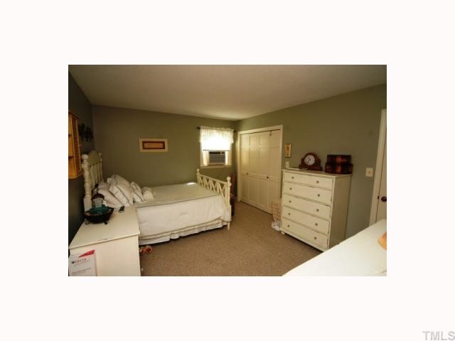 4013 Brown Place Raleigh, NC 27604 - Photo 11 of 12
