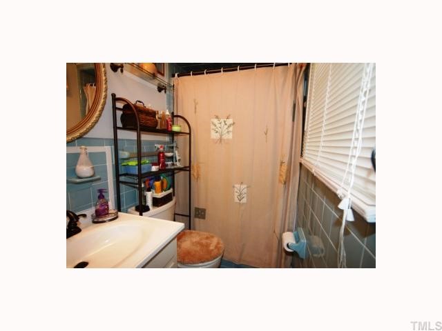 4013 Brown Place Raleigh, NC 27604 - Photo 10 of 12