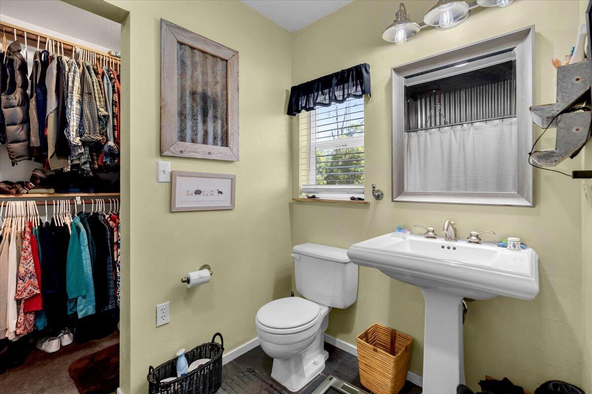 6057 Wilson Hill Road Manton, CA 96059 - Photo 13 of 63 walk-in closet