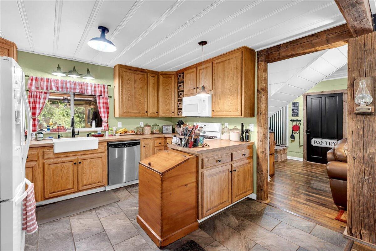 6057 Wilson Hill Road Manton, CA 96059 - Photo 4 of 63 Warm wooden cabints with an open view.