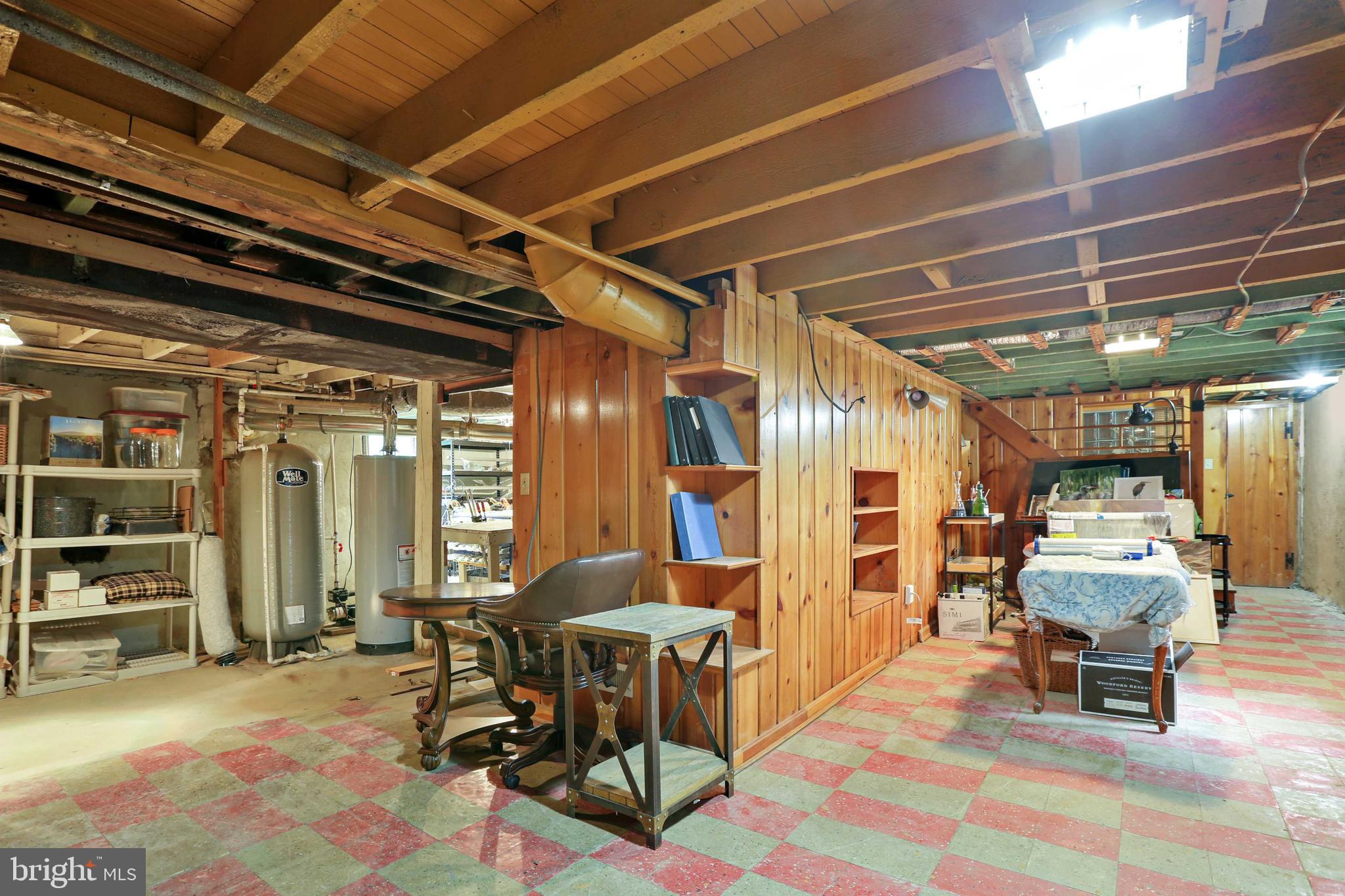 2411 Crest Road Baltimore, MD 21209 - Photo 30 of 41