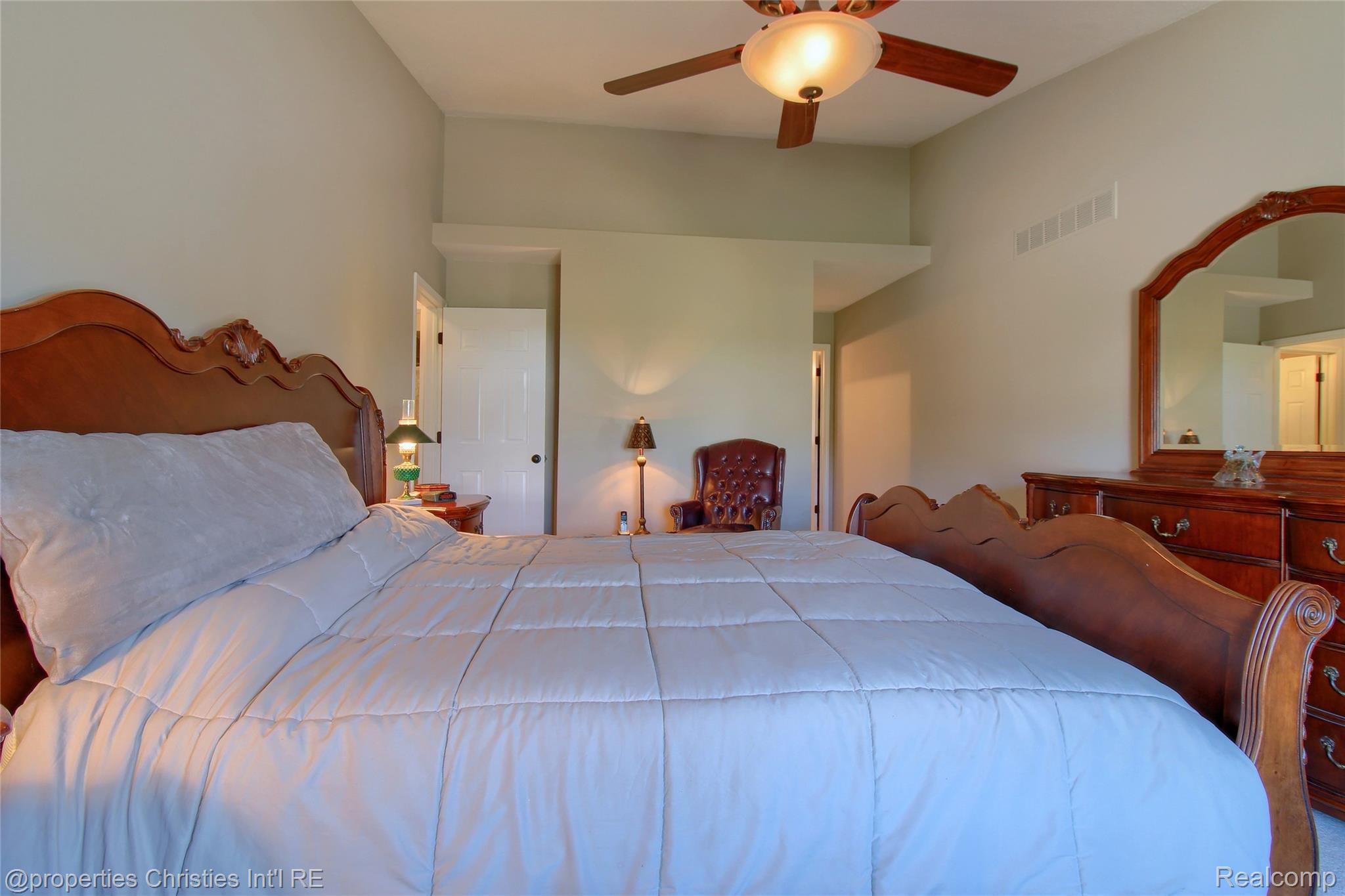 3339 Riverside Drive Canton, MI 48188 - Photo 21 of 34 Primary Bedroom