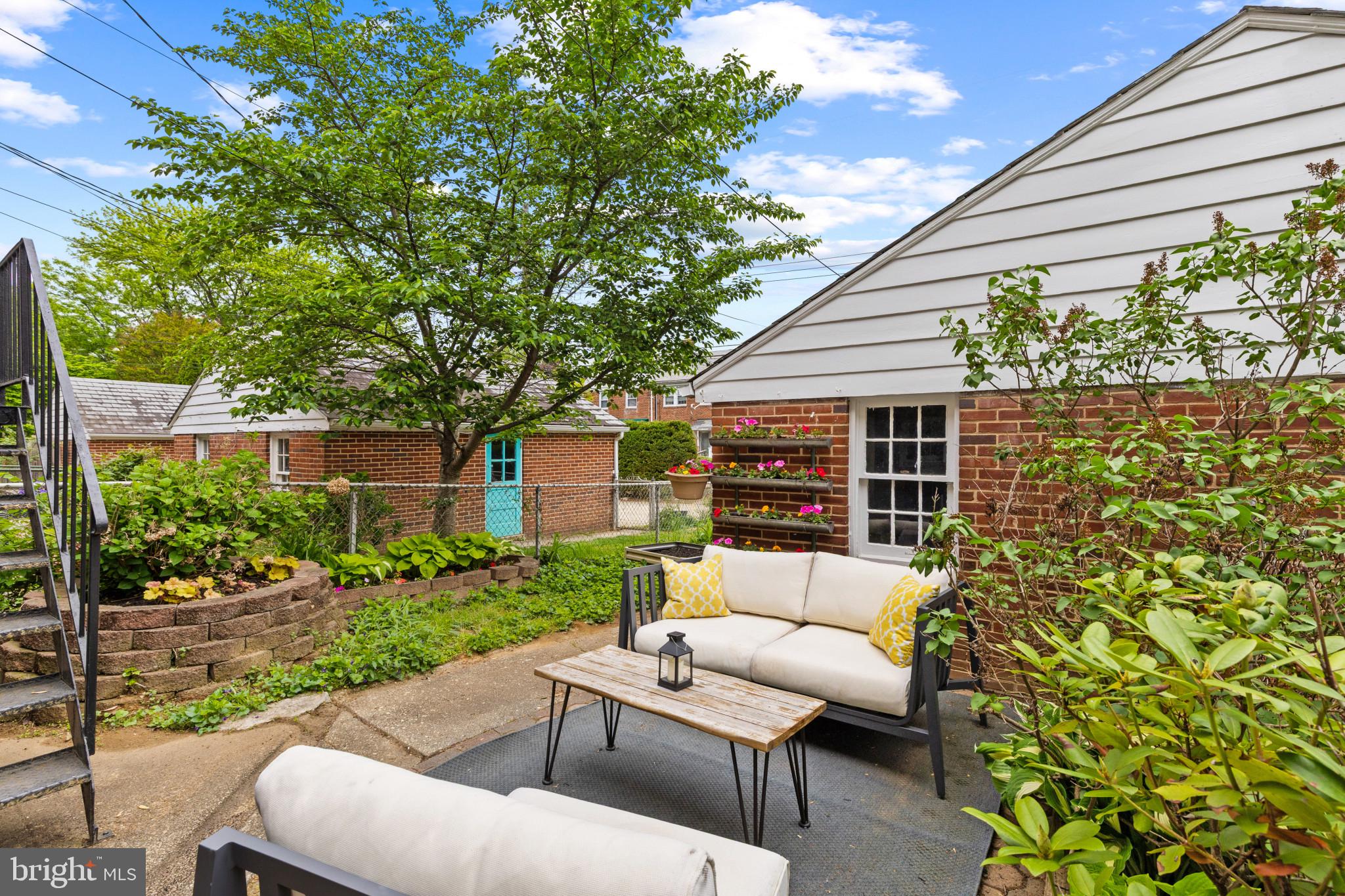 62 Dunkirk Road Baltimore, MD 21212 - Photo 33 of 37 Rear Patio/yard